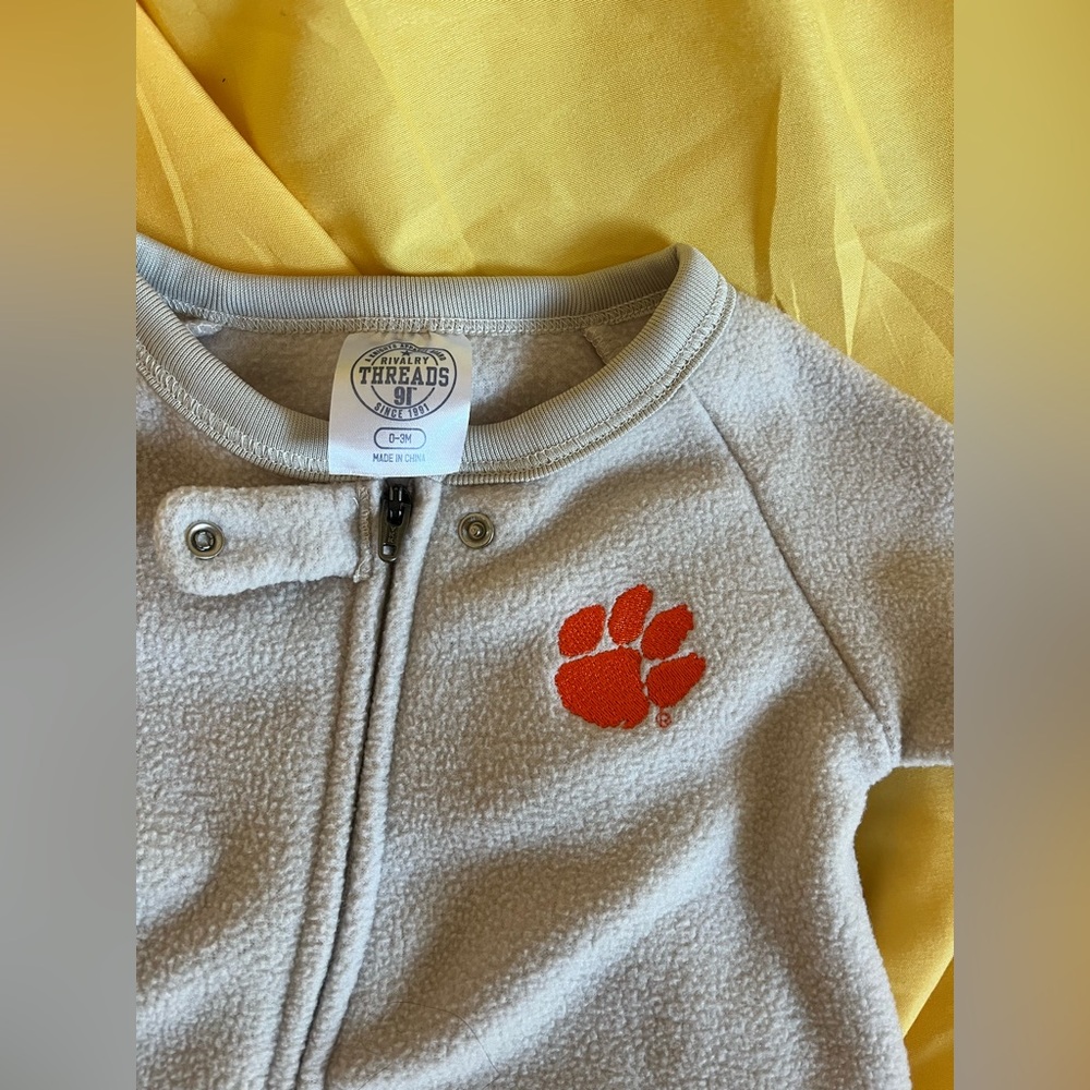 Clemson Sleeper - Picture 2 of 3